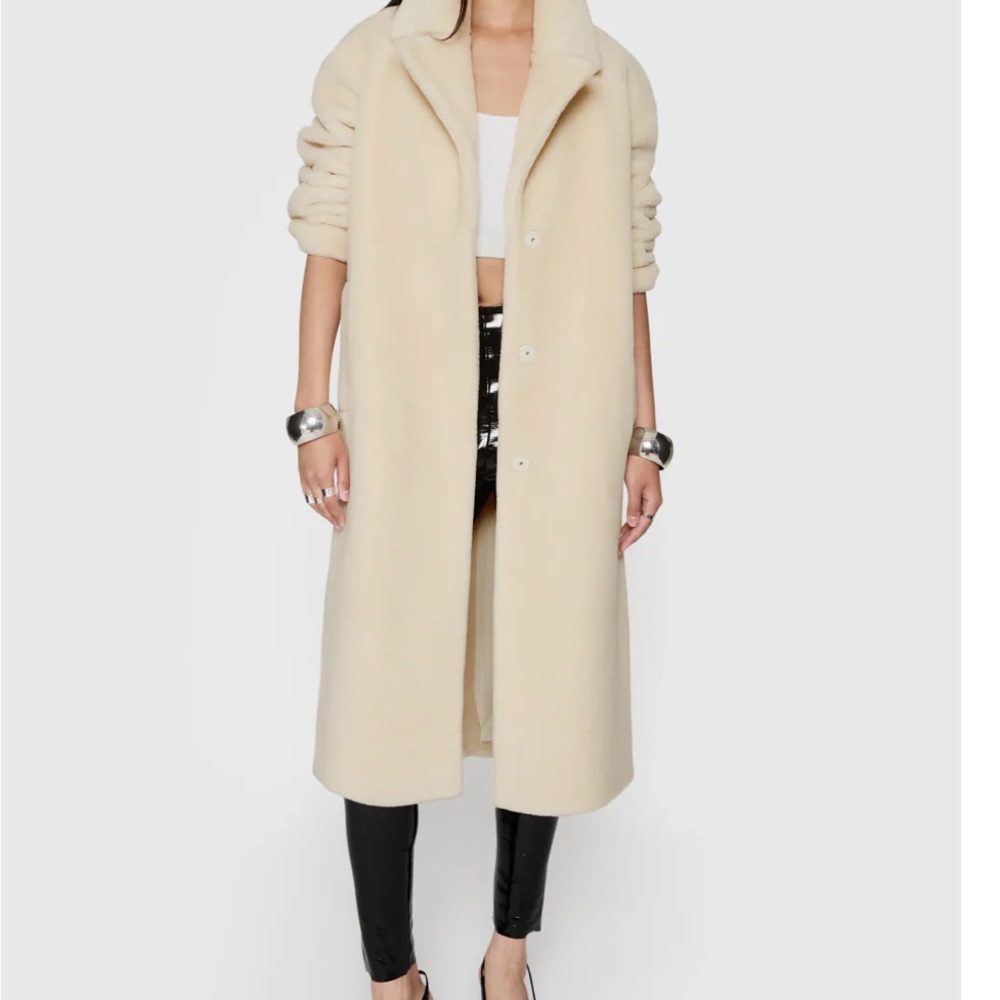 Rebecca Minkoff Cream Teddy Jacket - Picture 2 of 7